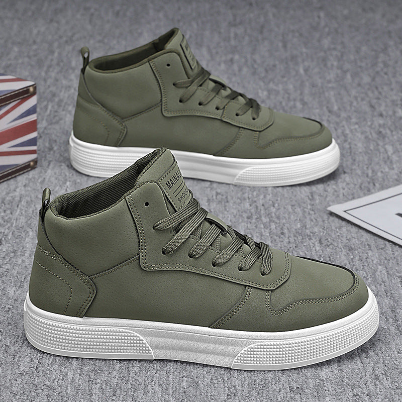 Men’s casual leather sneakers with lace-up design