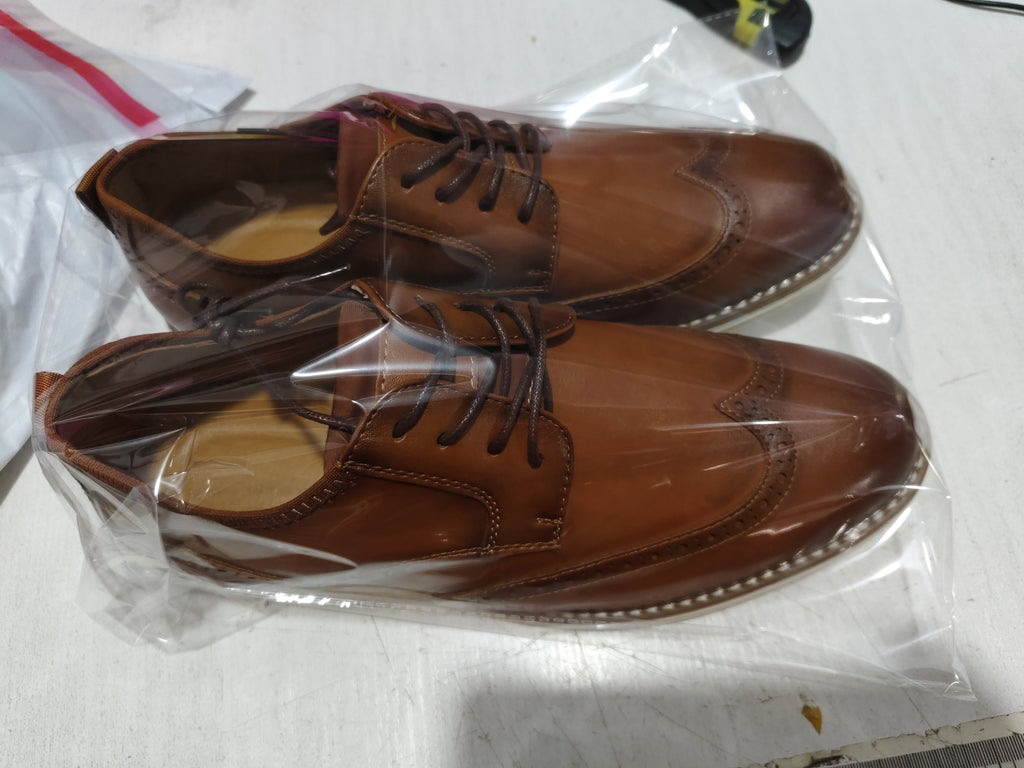 Men’s business casual lace-up shoes